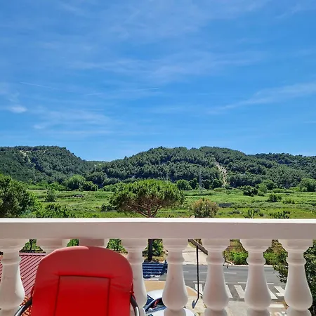 Apartment Zora-2 By Interhome *